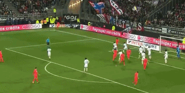 法尔克：拜仁对于帕续约越来越有信心，金钱并非关键因素（法尔克：拜仁续约帕信心与日俱增，金钱并非决定性因素）