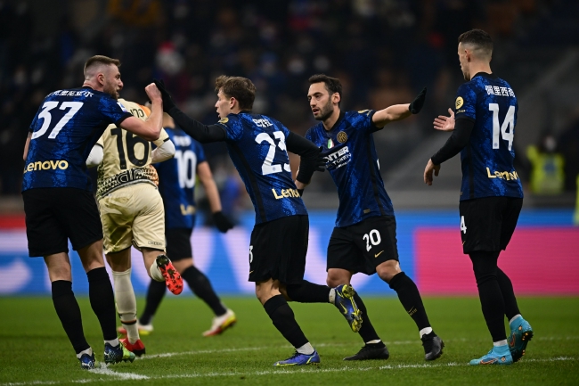 孔蒂：穆里尼奥的履历说明了他的伟大；意甲已变得更加欧洲化（孔蒂：穆里尼奥的履历彰显其伟大，意甲愈发欧洲化）