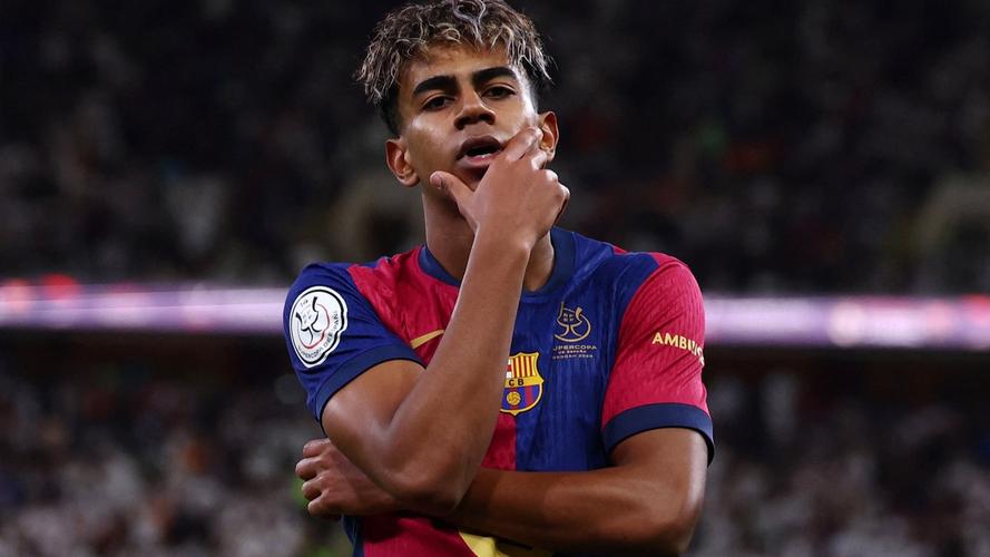 记者：埃贝尔明确表示，只有于帕离队拜仁才会签卢克巴（记者：埃贝尔强调，仅当于帕离队，拜仁才会签下卢克巴）