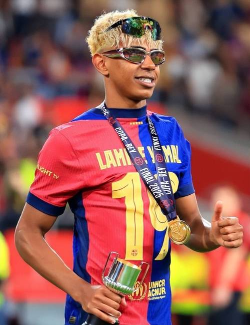 德乙战报：鲍尔、克拉斯连追2球，帕德博恩2-2达姆施塔特（德乙速报：鲍尔与克拉斯连追两球，帕德博恩2-2战平达姆施塔特）