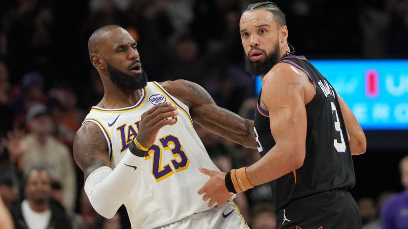 胡明轩拿下26分错失绝杀，澳大利亚全队安慰胡明轩（砍下26分却绝杀不进，胡明轩赛后获澳大利亚队集体安慰）