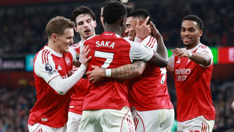 申花迎来2025最后一战，特谢拉、路易斯等多人合同将到期（申花迎战2025收官之战，特谢拉、路易斯等多名球员合同将届满）