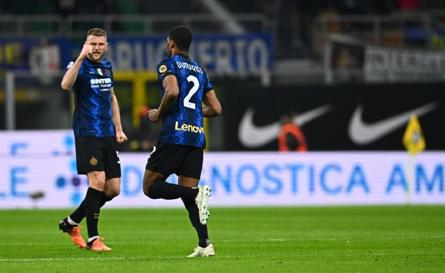 懂球帝12周年120大瞬间1／8决赛：重磅来袭，谁将通往八强？（懂球帝12周年120大瞬间16强淘汰赛：重磅开战，谁能晋级八强？）