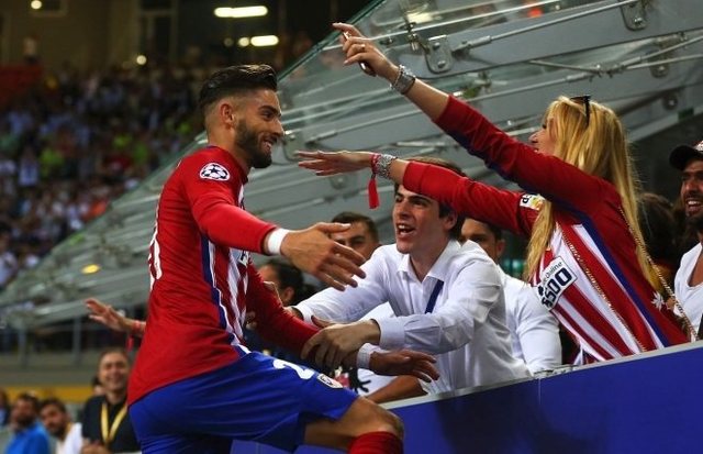 特尔施特根回归：巴萨的门将之争与未来展望（特尔施特根复出：巴萨门将之争与前景解析）