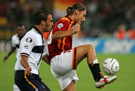 克拉滕伯格：如果伊萨克不去利物浦，我看好阿森纳英超夺冠（克拉滕伯格：伊萨克若不投利物浦，阿森纳最有望问鼎英超）