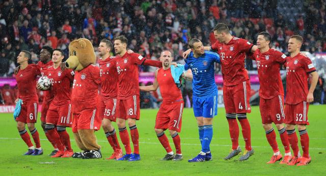 吉文：凯莱赫是欧洲三位最佳门将之一，他始终保持冷静的头脑（吉文：凯莱赫位列欧洲前三门将，始终沉着冷静）