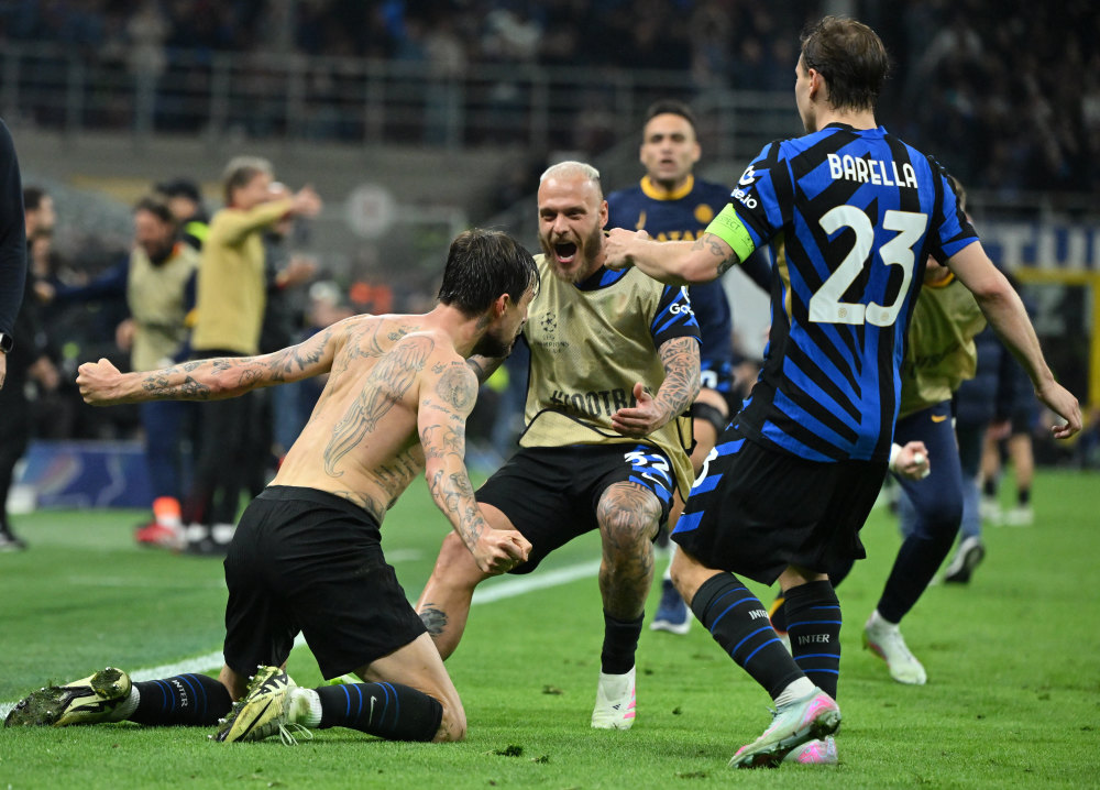 字母哥是现役为一队效力时间第三长的球员，仅次于库里和追梦（字母哥在同队效力时长居现役第三，仅逊库里与追梦）